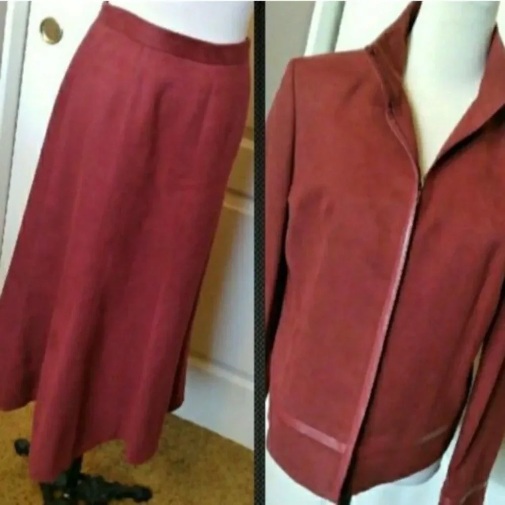 RED MERLOT SUIT FAUX SUEDE SIZE 8 WOMENS SZ 8 GUC